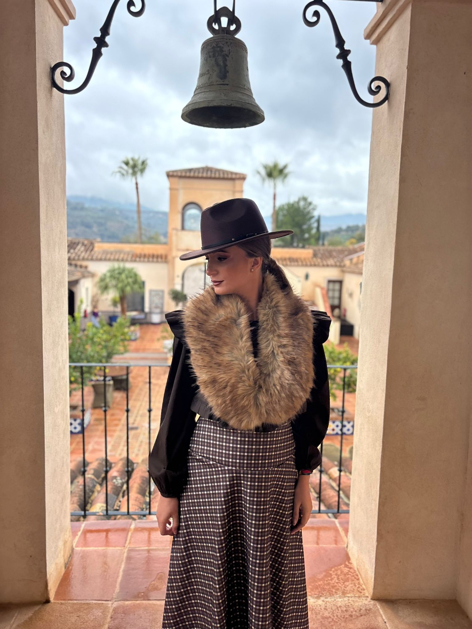 WhatsApp Image 2025-12-03 at 08.26.58 (1)