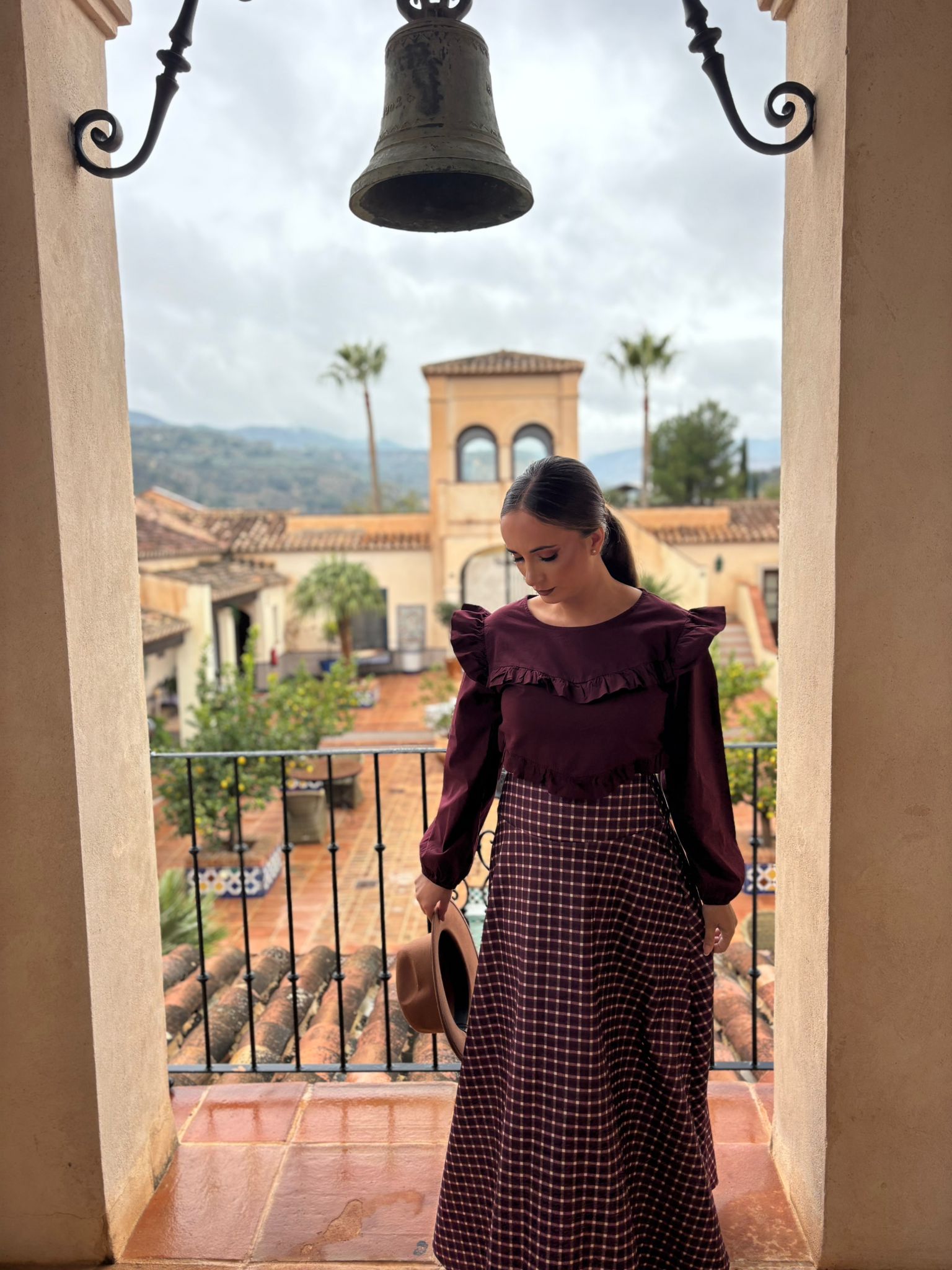 WhatsApp Image 2025-12-03 at 08.27.00 (2)