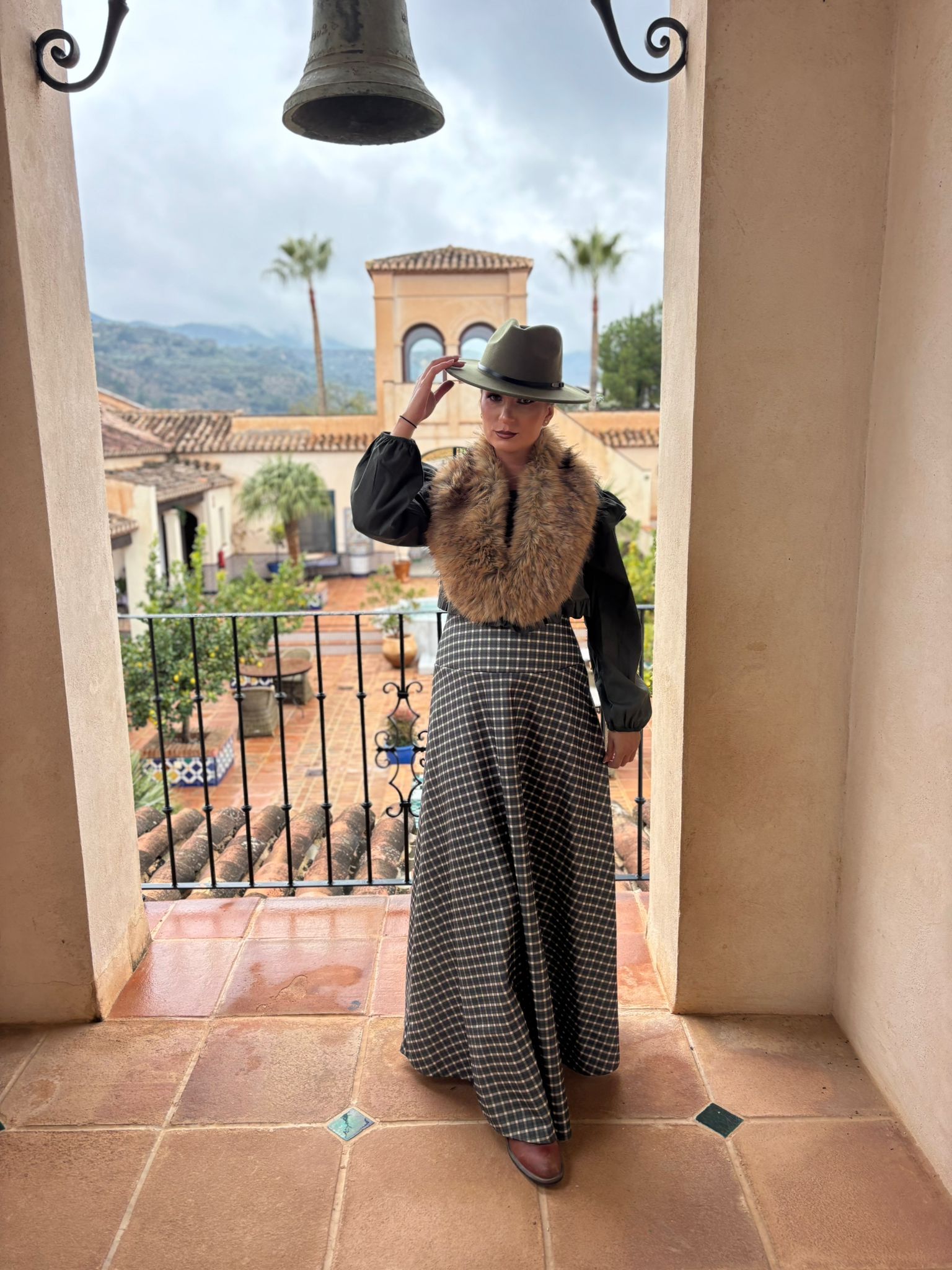 WhatsApp Image 2025-12-03 at 08.27.03 (1)