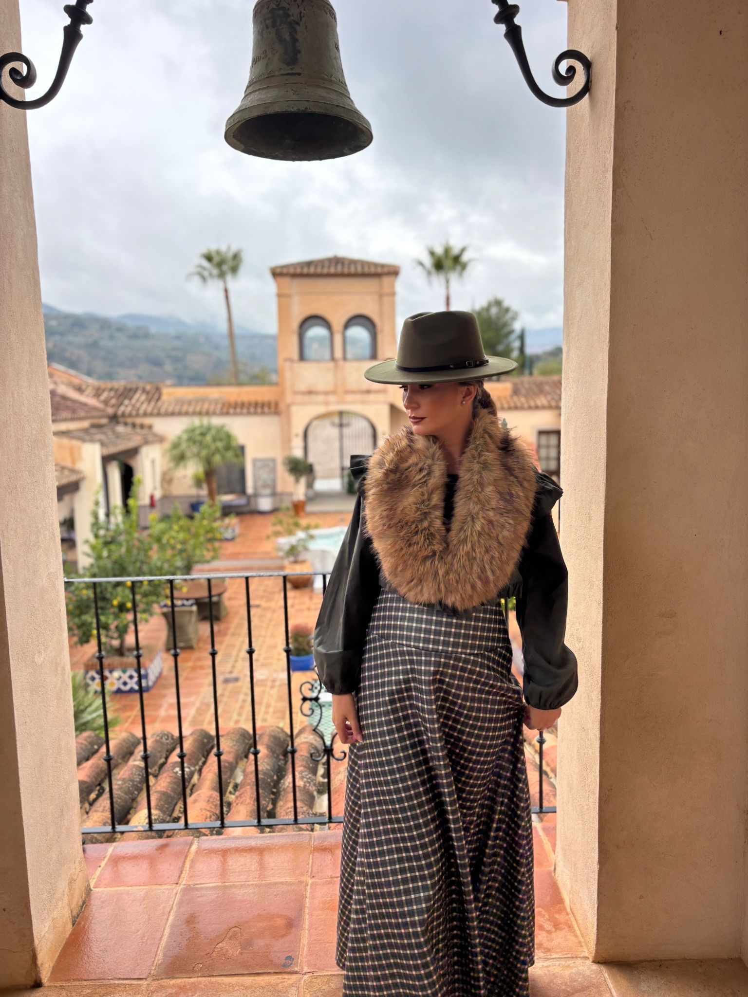 WhatsApp Image 2025-12-03 at 08.27.03