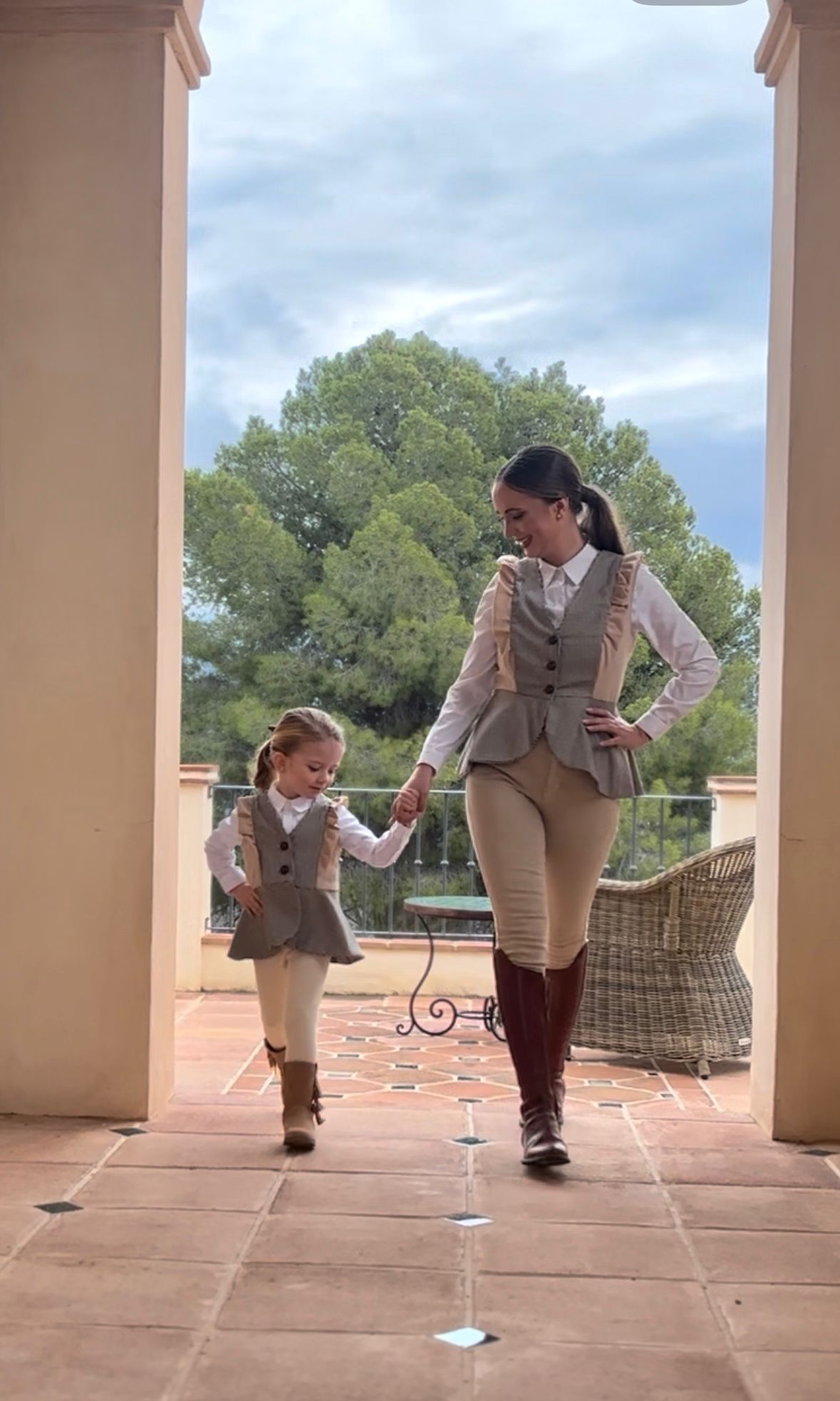 WhatsApp Image 2025-12-03 at 08.30.14 (1)