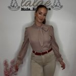 Camisa a rayas rosa apagado